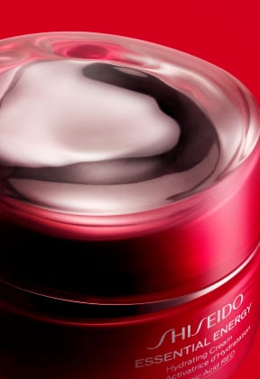 SHISEIDO STORY OF RED スペシャルサイト公開