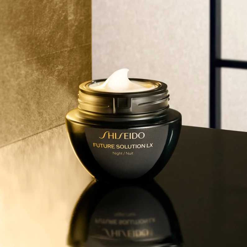 SHISEIDO フューチャーソリューションLX<br>トータルRクリーム ソフト<br class="pc">〈クリーム〉